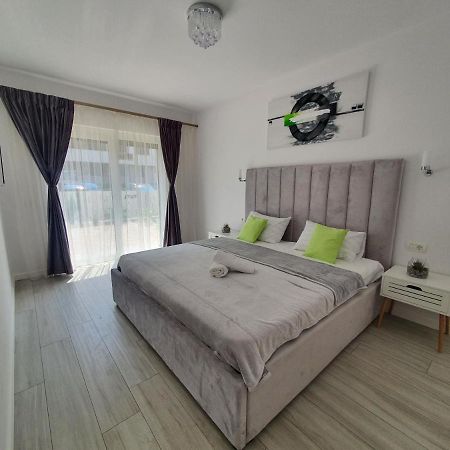 拉迪亚Ale House公寓 外观 照片