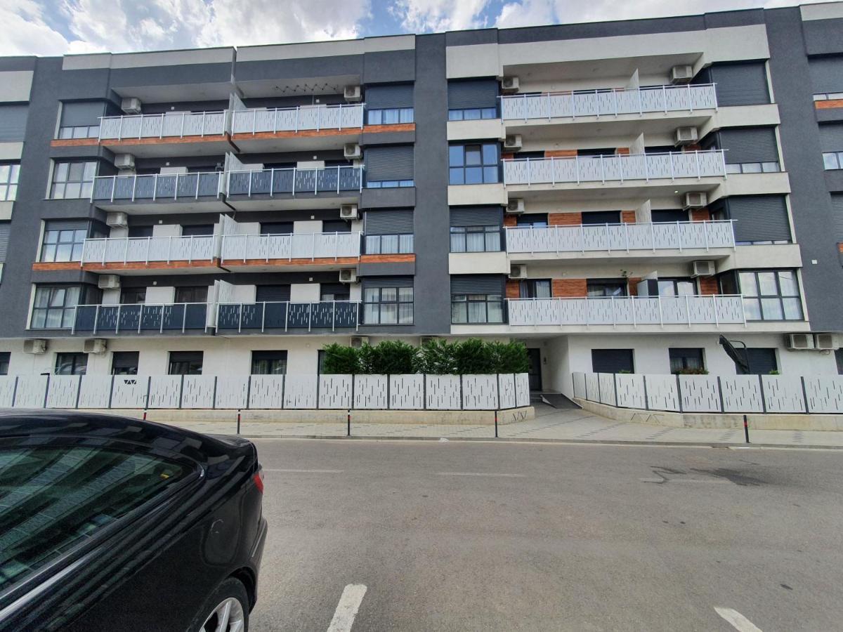 拉迪亚Ale House公寓 外观 照片